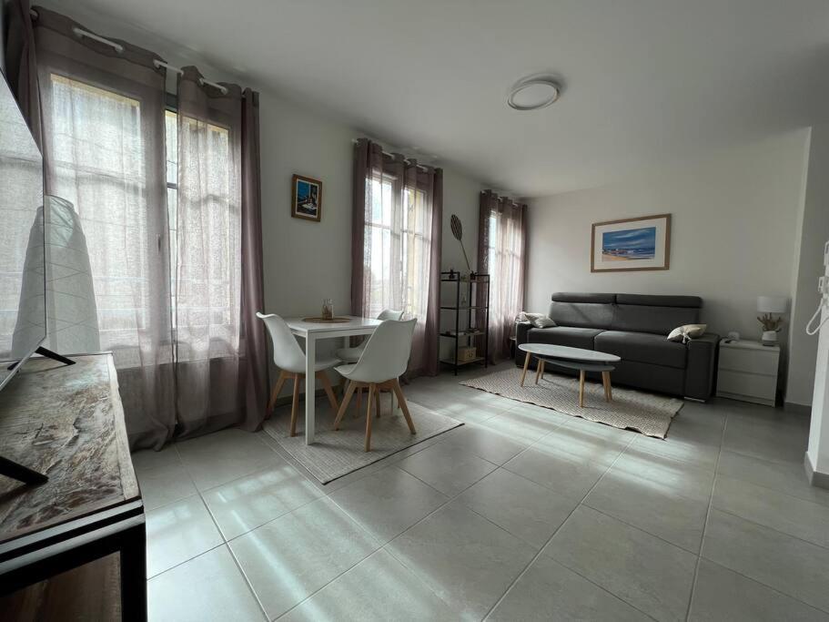 Apartmán Le Bellifontain - Proche Centre Avon Exteriér fotografie